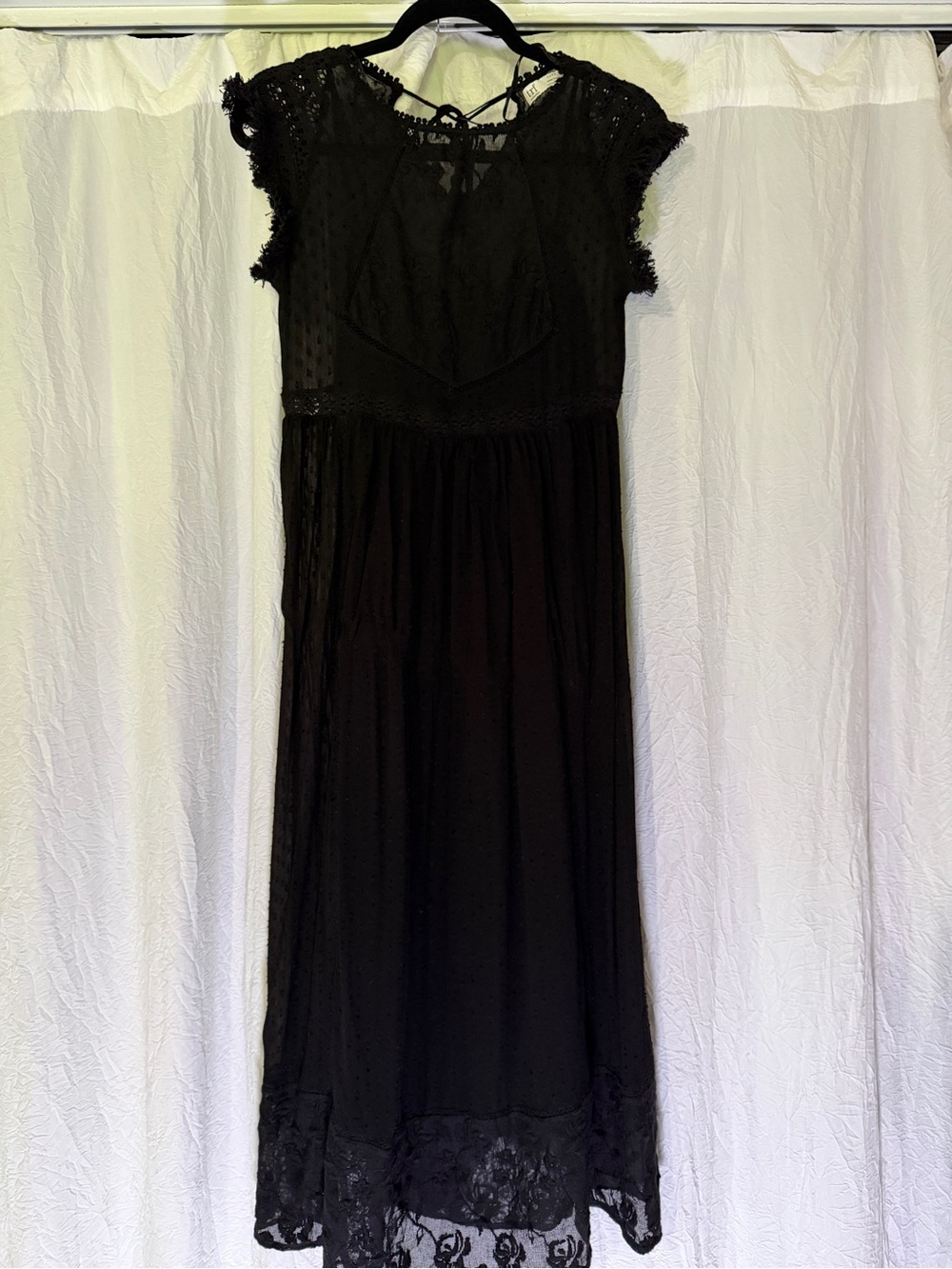 Zara Black Lace Maxi Dress with Cap Sleeves